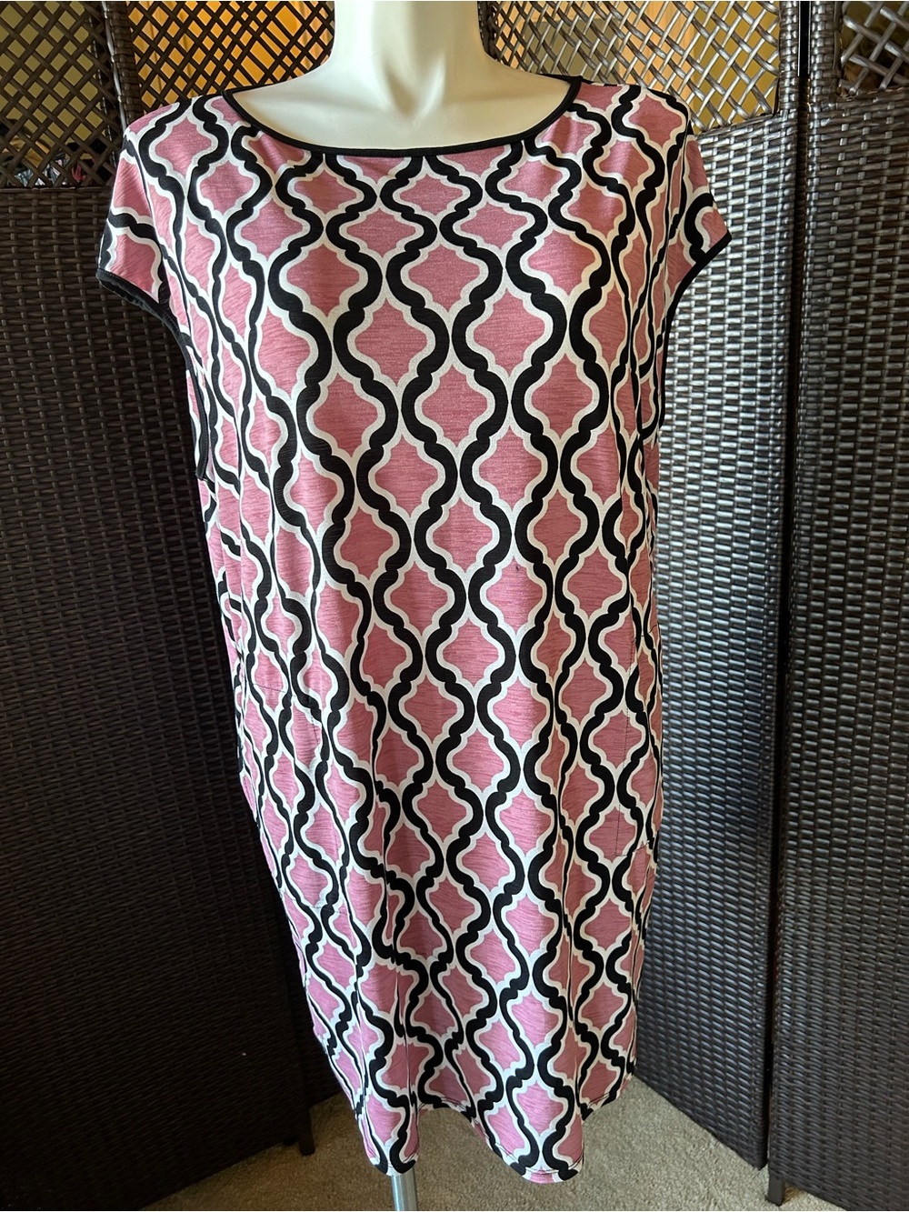 Emerald Pink and Black Geometric Shift Dress